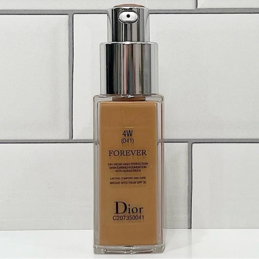 Dior 4W Warm Medium (041) Forever Foundation .67oz